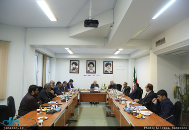 عناوین هفته بزرگداشت امام خمینی(س) در مدارس، دانشگاه ها و مراکز فرهنگی و ورزشی