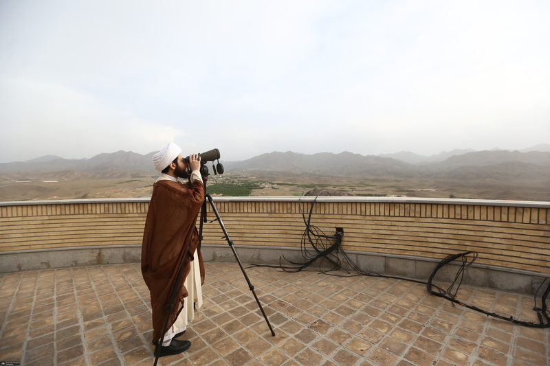 استهلال ماه شوال در رصدخانه امام علی (ع) قم‎