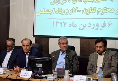 تاکید وزیر کار بر بکارگیری نیروهای بومی مطابق ماده 47 برنامه ششم توسعه