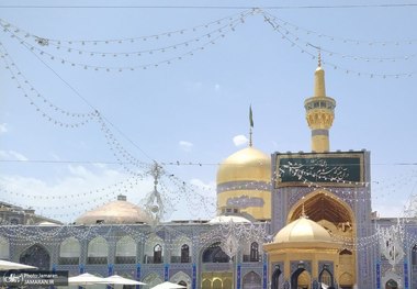 تصاویر/ حال و هوای حرم مطهر امام رضا (ع) در دهه کرامت