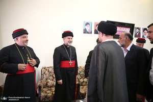 دیدار رهبر جهانی آشوریان با سید حسن خمینی