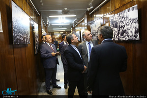 بازدید رئیس سازمان بازرسی کشور آذربایجان از بیت امام خمینی (س) در جماران 