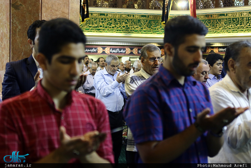 نماز عید فطر در حسینیه شماره 2 جماران