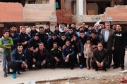 حضور اعضای تیم ملی فوتسال در مناطق زلزله‌زده + عکس
