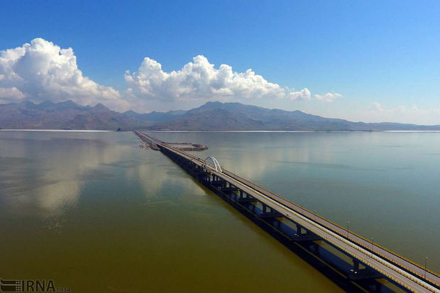 دریاچه ارومیه میزبان جشنواره دو استقامت ۲ روزه