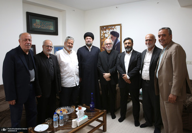 دیدار مدیران سابق تیم های استقلال و پرسپولیس با سید حسن خمینی