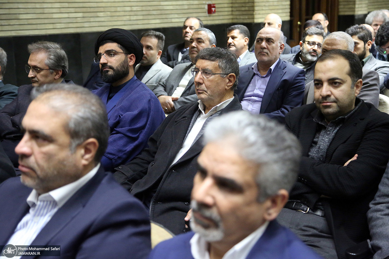 مراسم ترحیم مادر محمد شریعتمداری