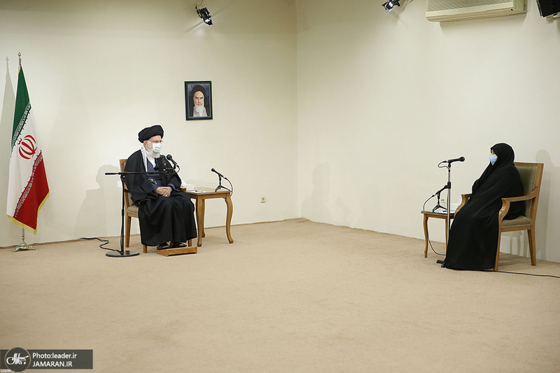 دیدار خانواده شهید فخری‌زاده با رهبر معظم انقلاب