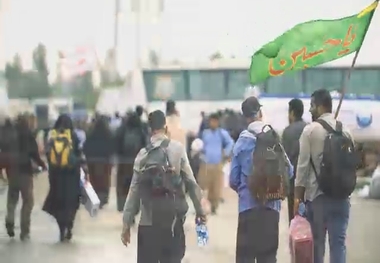 ما گره خورده به گیسوی حسینیم