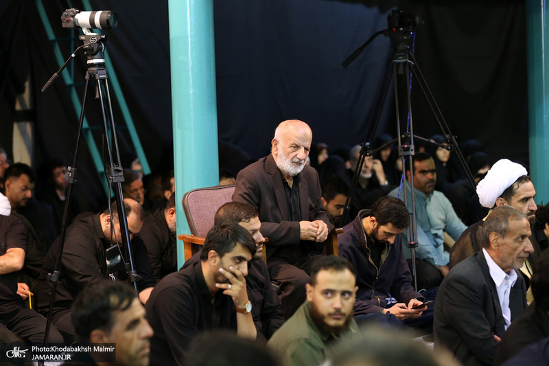 مراسم تجدید بیعت جهادگران با رهبر انقلاب در حسینیه جماران