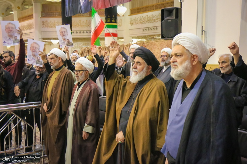 مراسم بزرگداشت شهید علی لاریجانی در حرم حضرت معصومه (س)