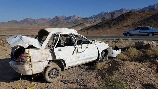 انحراف خودرو در جاده یاسوج - بابامیدان یک کشته و ۲ زخمی بر جا گذاشت