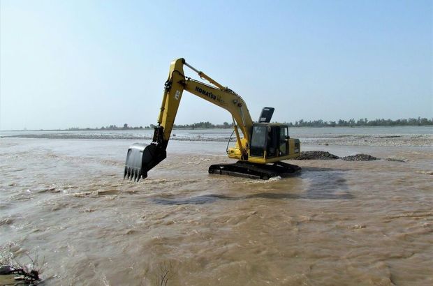 وضعیت سیلاب رودخانه دز با بالگرد بررسی شد