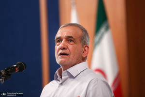 نشست پرس و پاسخ با مسعود پزشکیان در دانشگاه تهران