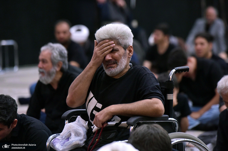 چهارمین شب عزاداری حضرت اباعبدالله الحسین (ع) در حرم امام خمینی