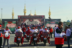 بدرقه 22 هزار امدادگر هلال احمر از جوار حرم امام خمینی (س)