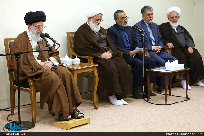 دیدار دست‌اندرکاران کنگره بزرگداشت آیت‌الله مصطفی خمینی(ره) با رهبر معظم انقلاب 