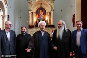 دیدار علی یونسی با اسقف اعظم خلیفه ارامنه