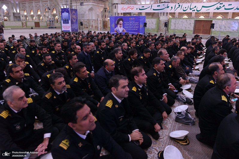 تجدید میثاق فرمانده و پرسنل نیروی دریایی ارتش جمهوری اسلامی ایران با آرمان‌های امام خمینی(س)