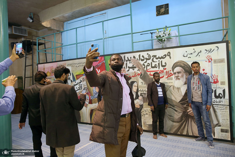 بازدید جمعی از دانشجویان خارجی از جماران