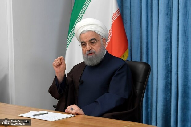 حسن روحانی: تنها دوگانه امروز ایران‌دوستی در مقابل ایران‌ستیزی است/ شورای موقت رهبری نهایت تلاش خود را برای حفظ وحدت ملی به کار خواهد بست/ مجلس خبرگان وظیفه خود را در زمان مناسب که به تمرکز افکار عمومی بر دفاع مقدس آسیب نرساند، انجام دهد