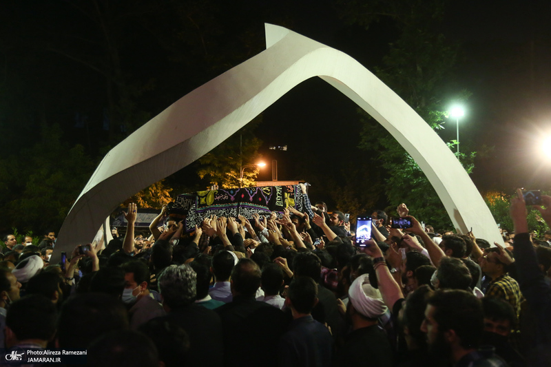 وداع با پیکر استاد فاطمی نیا (ره) در دانشگاه امام صادق (ع)