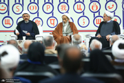 نشست ضرورت بازخوانی و تبیین اندیشه های امام خمینی (س) برای نسل نو در ایران و جهان