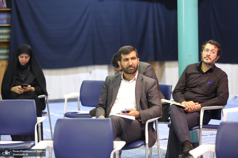 هم اندیشی معاونین پرورشی آم.زشی و پرورش و موسسه تنظیم و نشر آثار امام خمینی در حسینیه جماران