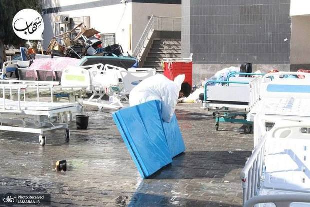 تمیز کردن بیمارستان مهم غزه توسط فلسطینی ها + عکس