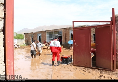 جابجایی روستای سیلزده ملاوی پلدختر نیازمند همکاری مردم