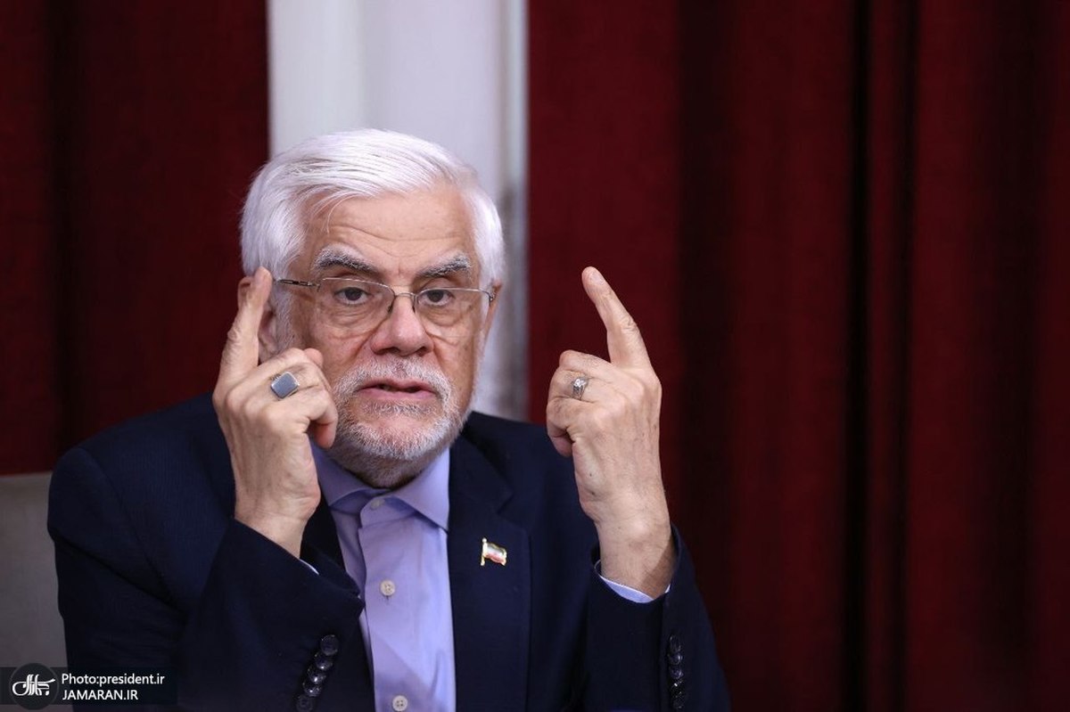 ببینید/ عارف به وزرا و مدیران دولتی تذکر داد: در تریبون‌ها با یکدیگر صحبت نکنید!