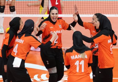 دومین شکست دختران نارنجی پوش ایران در والیبال لیگ قهرمانان آسیا