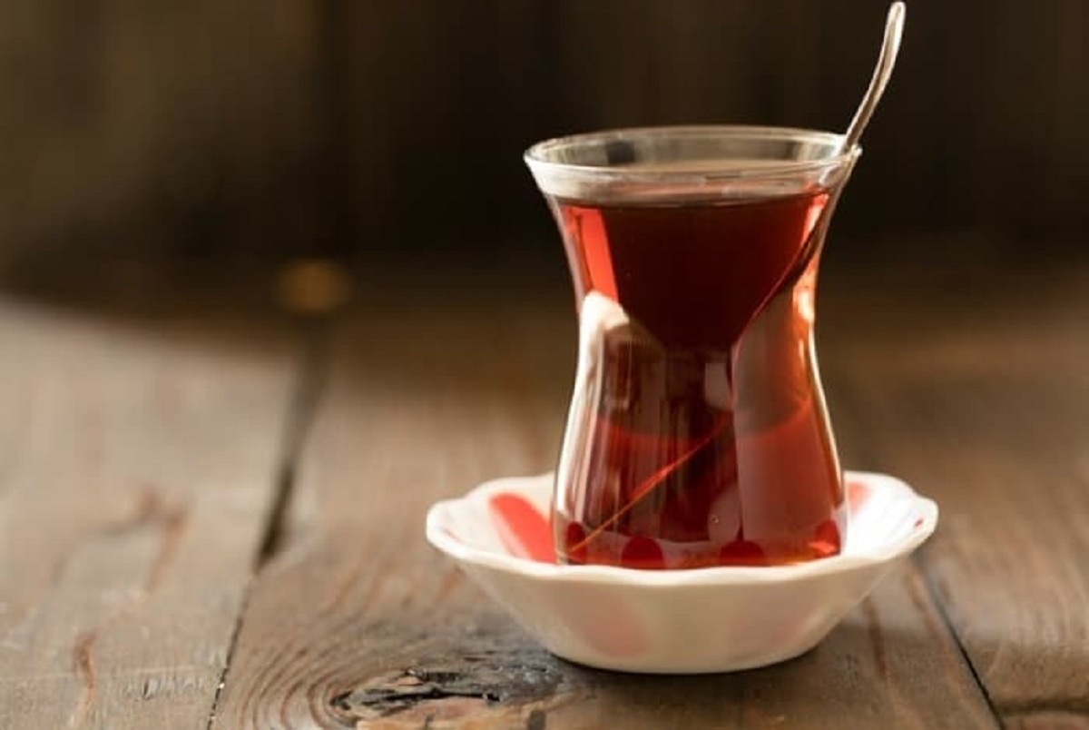 
چرا نباید چای پررنگ مصرف کنیم؟