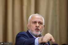 ظریف: اسرائیل یک رئیس جمهور آمریکا را به خاطر مخالفت با برنامه سلاح هسته‌ای این رژیم به قتل رساند