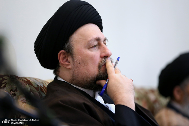تسلیت آیت‌الله سید حسن خمینی به محمود زمانی قمی