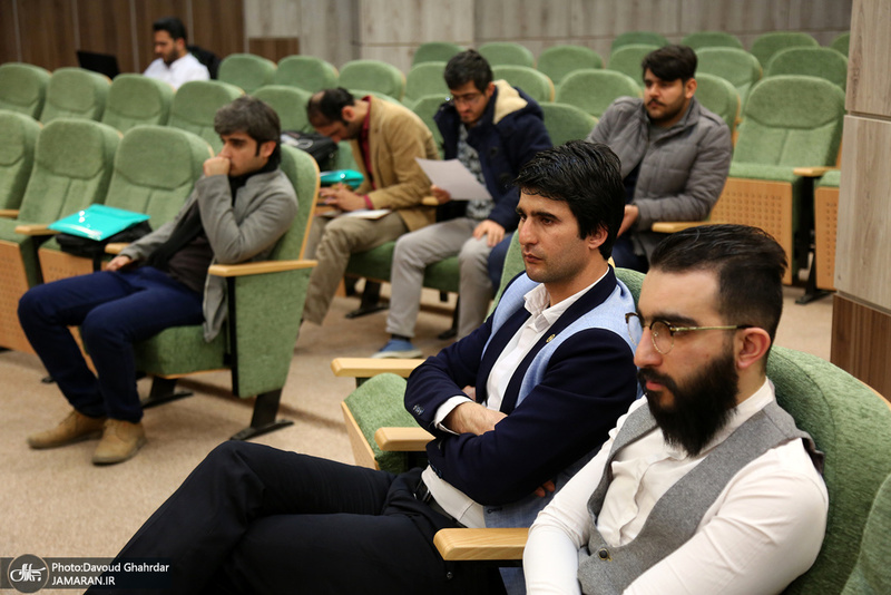 پیش همایش نقد و واکاوی آثار مرتبط با زندگینامه امام خمینی(س)-1