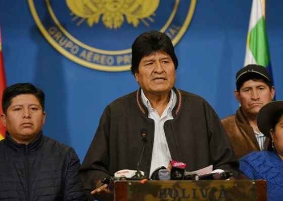 کودتای نظامی در بولیوی و استعفای مورالس/اوضاع  کشور کاملا پیچیده و مبهم شده است