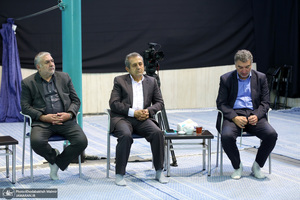 دیدار اعضای شورای مرکزی حزب اعتماد ملی با سید حسن خمینی