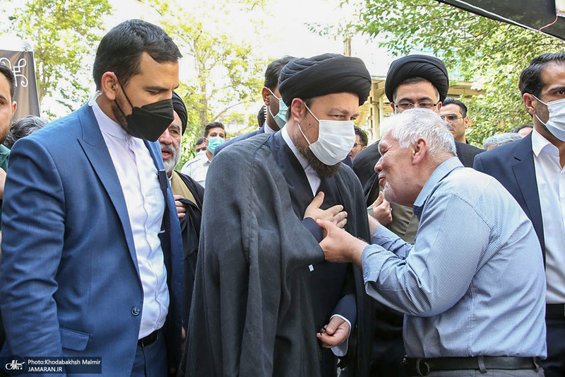 مراسم تشییع پیکر حجت الاسلام و المسلمین سید محمود دعایی از موسسه اطلاعات