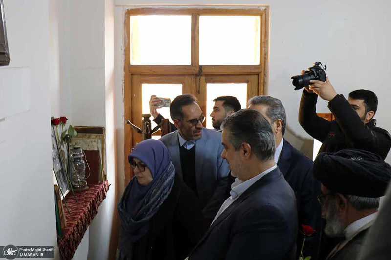 بازدید سخنگوی دولت از بیت تاریخی امام خمینی