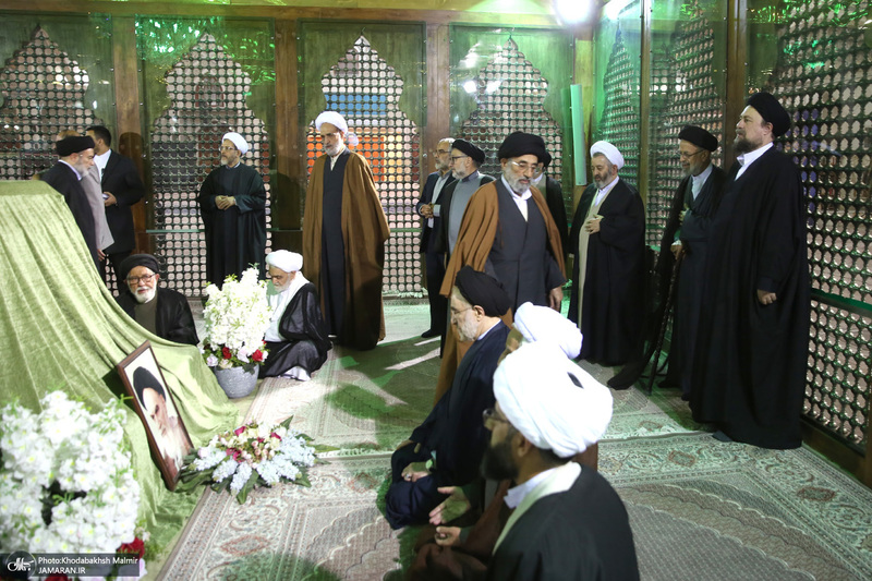 تجدید میثاق مجمع روحانیون مبارز و مجمع مدرسین و محققین حوزه علمیه قم با امام خمینی (س)