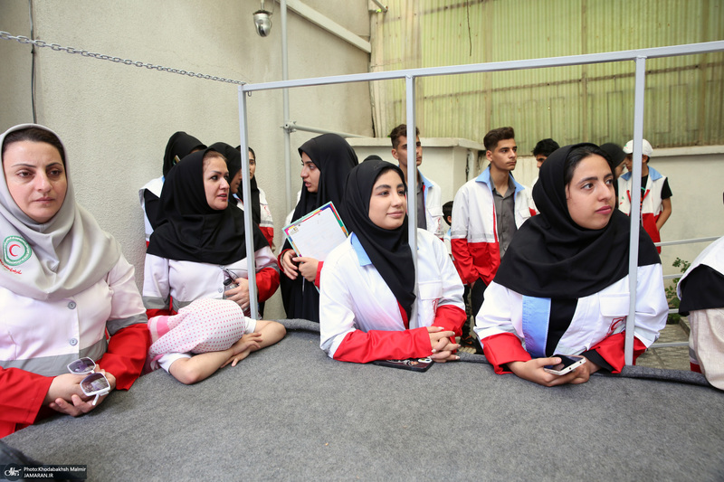 تجدیدمیثاق اعضای سازمان جوانان جمعیت هلال احمر با آرمان‌های امام خمینی(س)؛