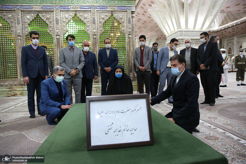 تجدید میثاق اعضای شورای عالی و هیات رئیسه سازمان نظام پرستاری با آرمان های امام خمینی(س)