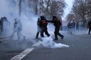 بازداشت ۴۴ نفر در پاریس در جریان تظاهرات میلیونی اخیر فرانسه