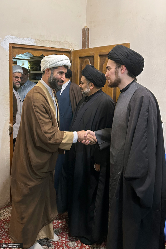 مراسم بزرگداشت آیت الله موسوی بجنوردی (ره) در بیت امام خمینی (س) در نجف اشرف