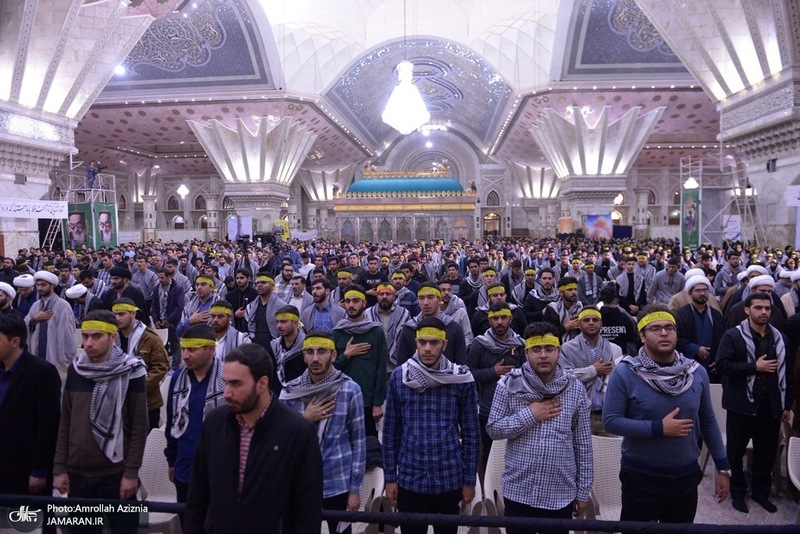 گردهمایی مسئولین بسیج دانشجویی و طلاب بسیجی در حرم امام با سخنرانی رئیس‌جمهور پزشکیان (11)