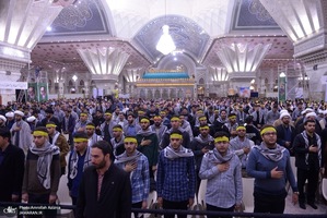 گردهمایی مسئولین بسیج دانشجویی و طلاب بسیجی در حرم امام با سخنرانی رئیس‌جمهور پزشکیان (11)