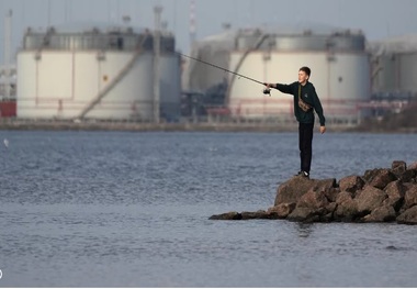  قیمت بنزین در روسیه در پی حملات پهپادی اوکراین به شکل بی سابقه افزایش یافت