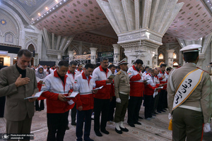 بدرقه 22 هزار امدادگر هلال احمر از جوار حرم امام خمینی (س)