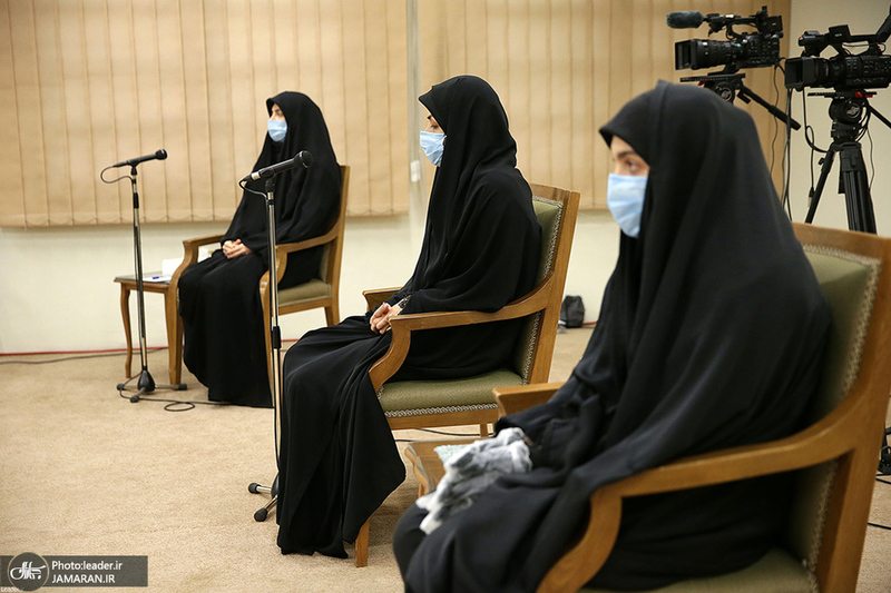 دیدار خانواده شهید فخری‌زاده با رهبر معظم انقلاب